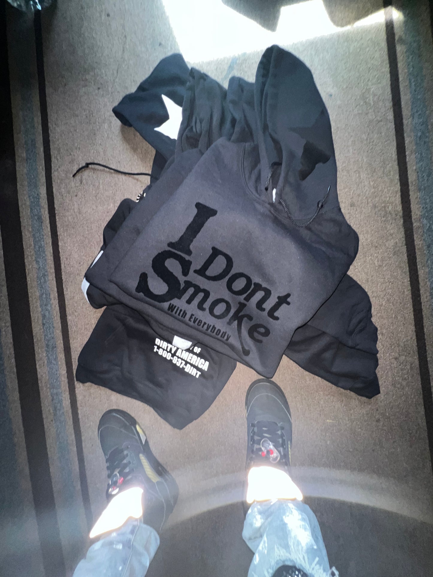 #IDontSmokeWithEverybody - Black on Black Hoodie